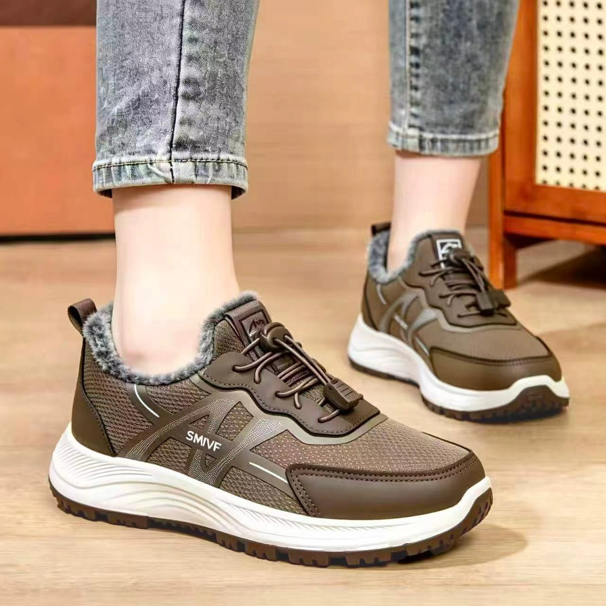 Women's Fur-Lined Toggle-Lace Sneakers - Casual Winter Walking Shoes