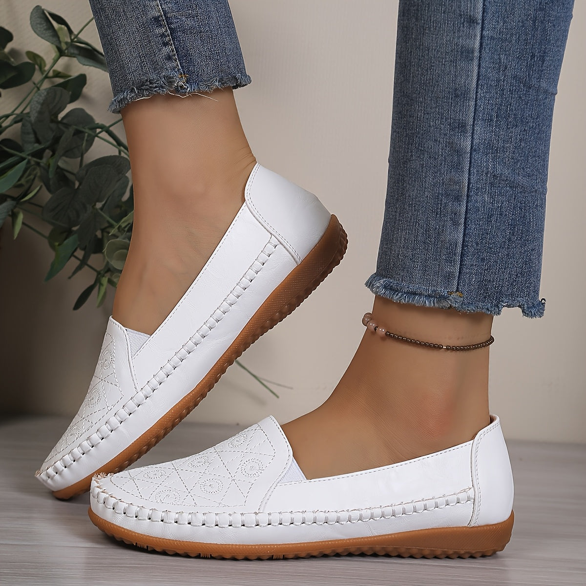 Comfortable, elegant orthopedic slip-on shoes