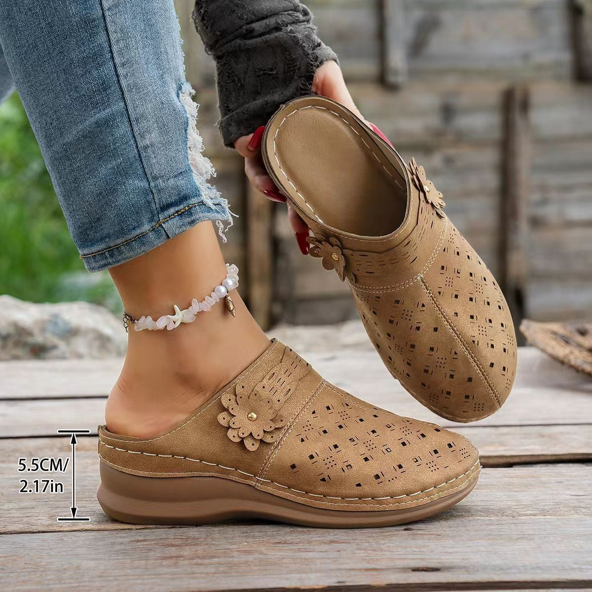 Orthopedic Wide-Toe Wedge Clogs – Lightweight & Non-Slip